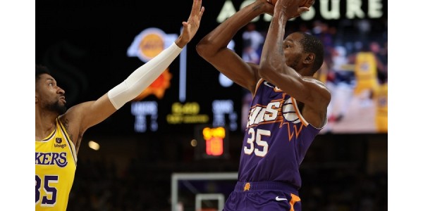 Phoenix Sunsi ne žele nastaviti gubiti od Los Angeles Lakersa